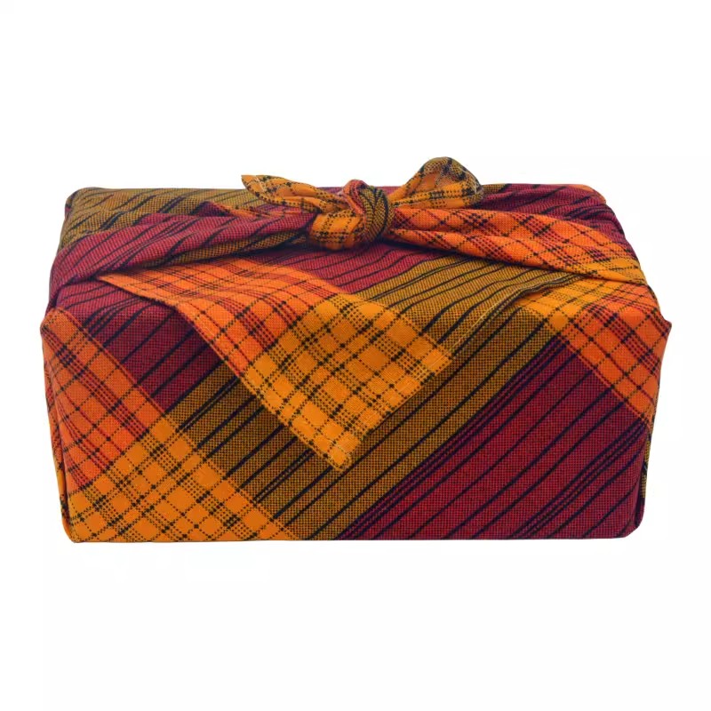 Furoshiki - Taplak meja klasik motif kotak-kotak, taplak